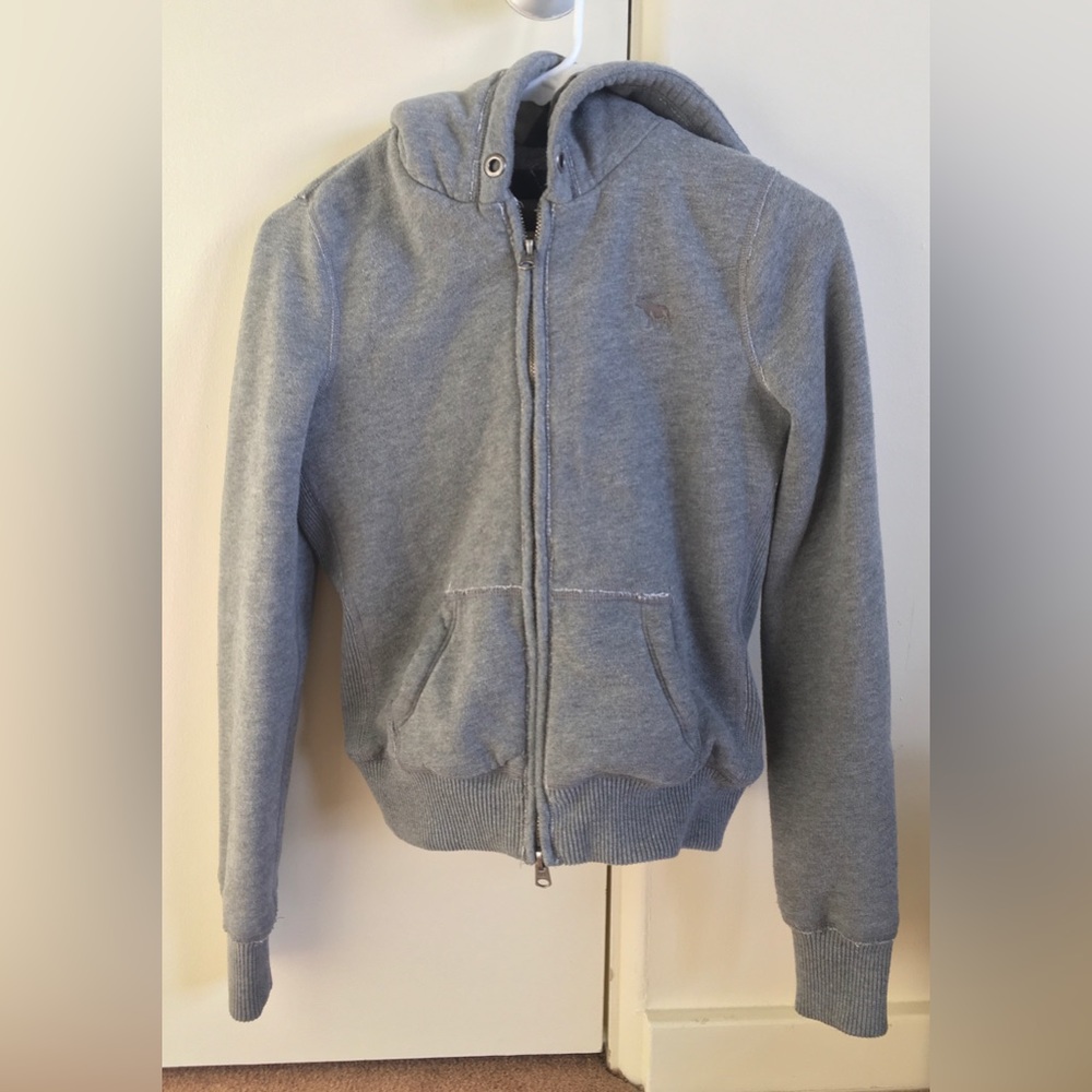 abercrombie and fitch womens Gray Lined hoodie medium Zipper